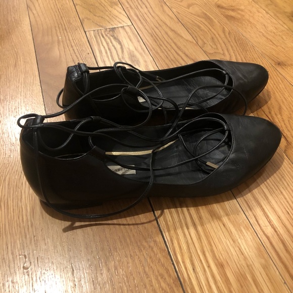 Diane von Furstenberg flats - Picture 2 of 3